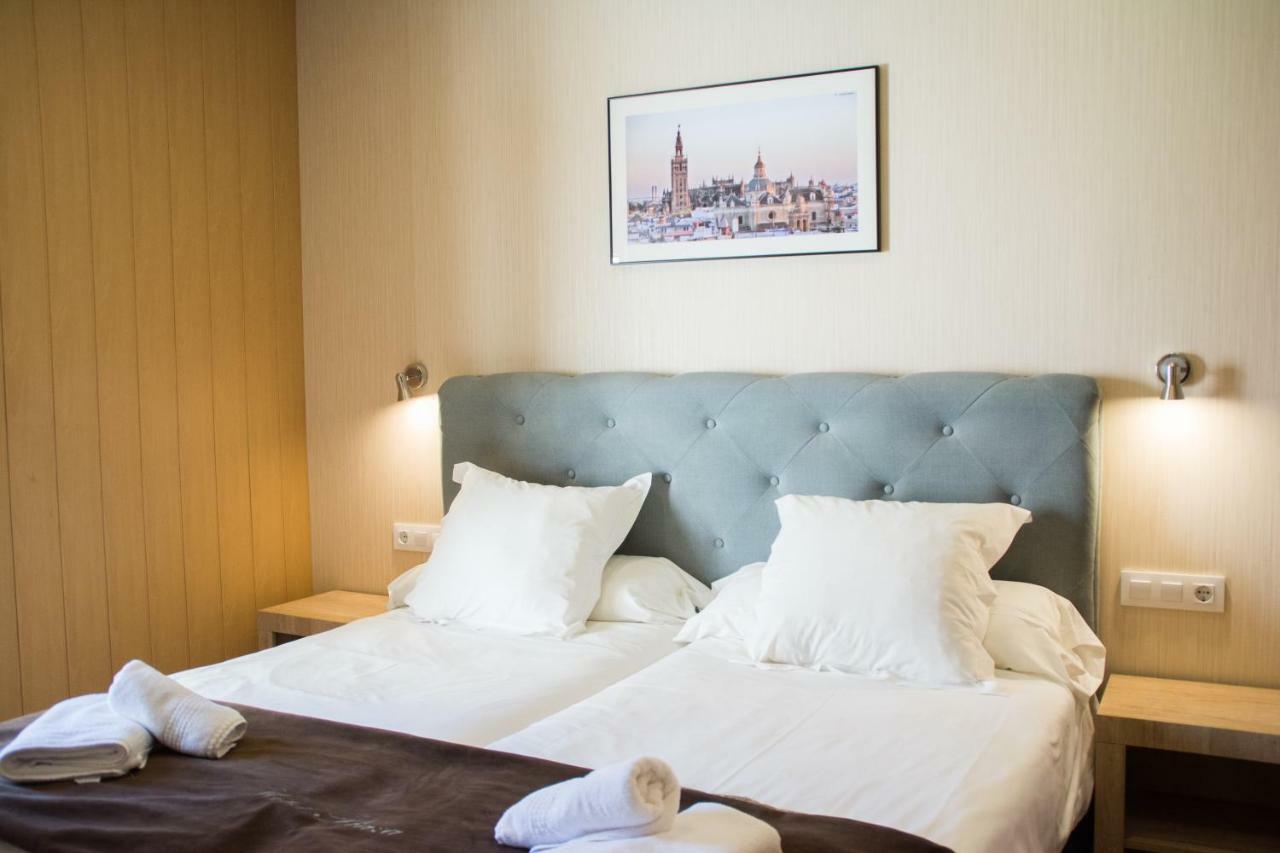 Plaza Hotel Seville